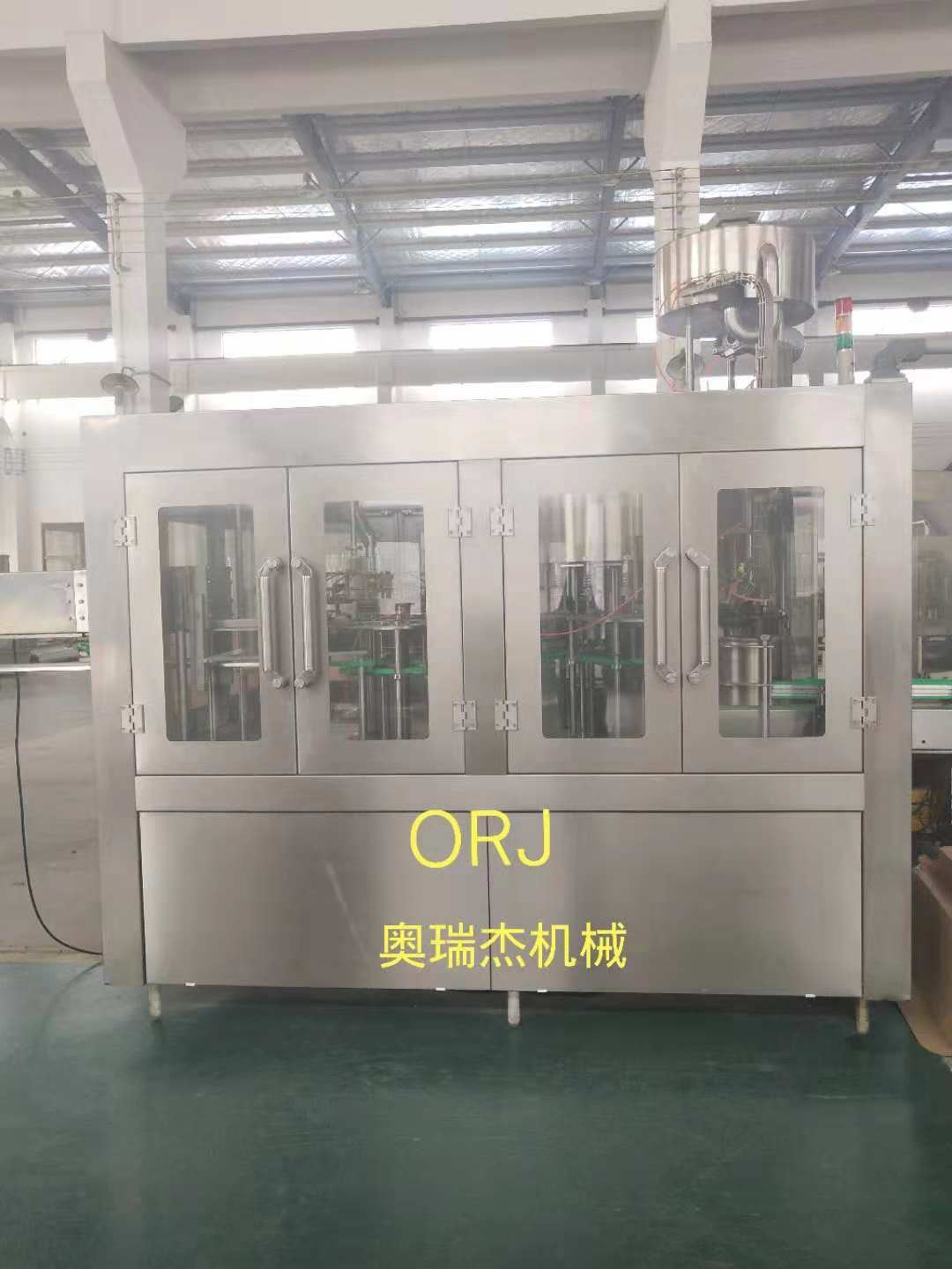 Beer filling machine line in plastic bottle